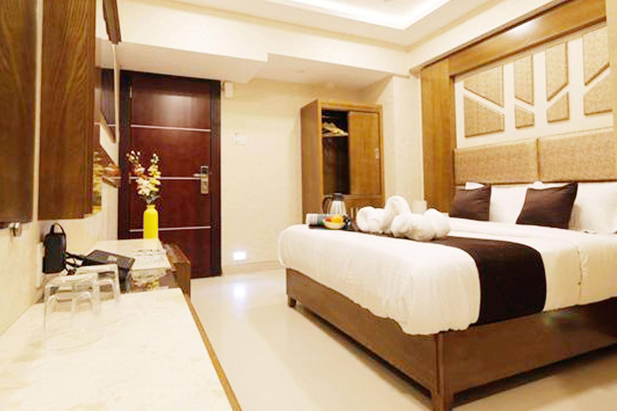 Fabexpress Annex Executive Andheri East Hotel Mumbai Exterior photo